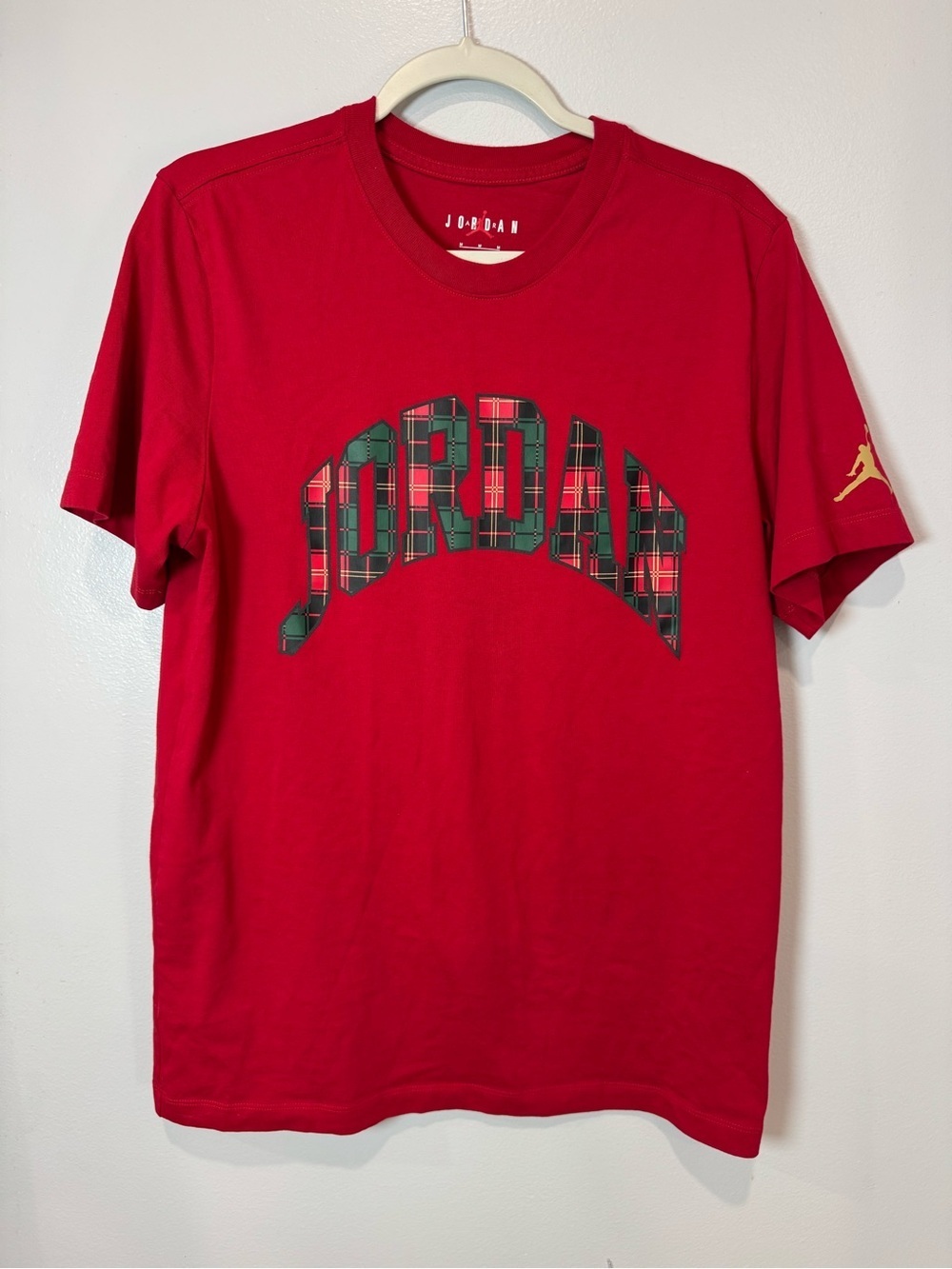 Jordan Men’s T-Shirt Red Plaid Logo Size M cotton